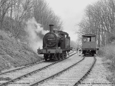 Sun 31st March 1985. Mendip Vale track laying